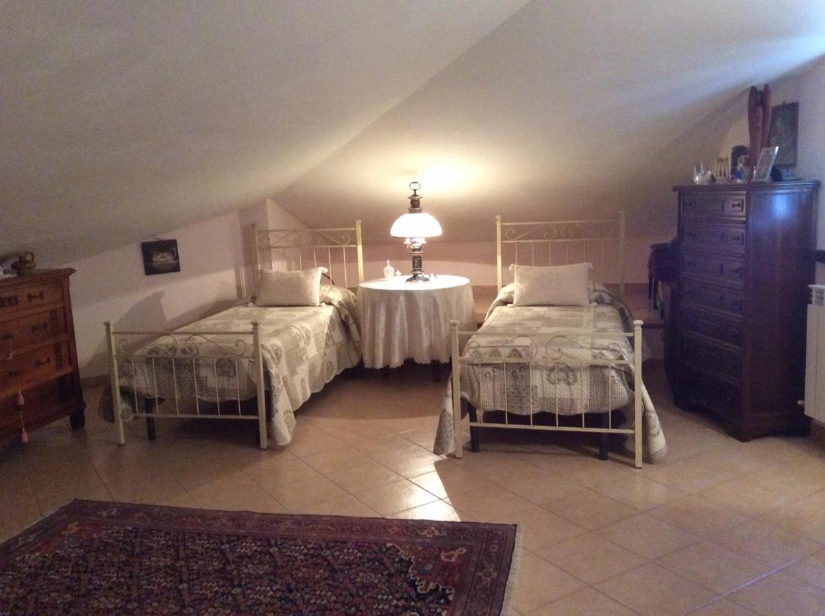 B&B Mikigio Mondavio Kültér fotó